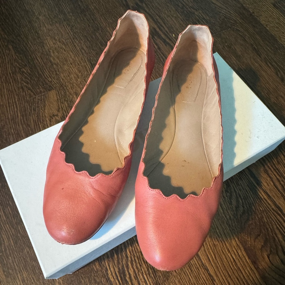 Chloe Scalloped Ballet Flats